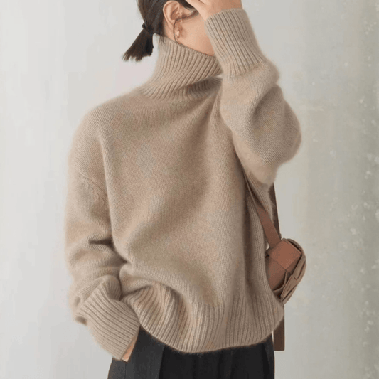 Marais Cashmere Turtleneck Knitted Sweater with Ribbed Cuffs for Women